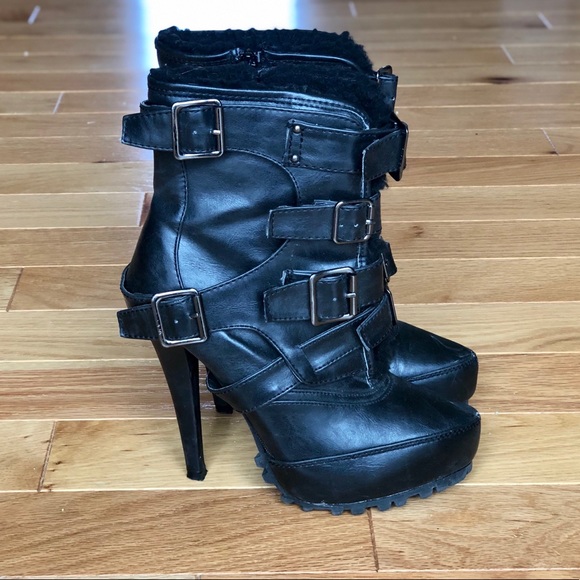 Buckle Boots - Picture 2 of 7